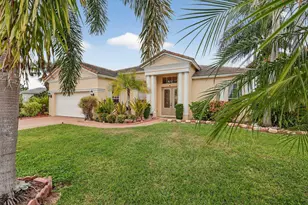 544 SW Lake Manatee Way, Port Saint Lucie, FL 34986 - Photo 1