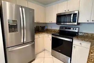 1801 N Flagler Dr, West Palm Beach, FL 33407 - Photo 3