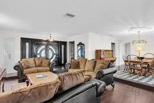 2116 NE 62nd St, Fort Lauderdale, FL 33308 - Photo 13