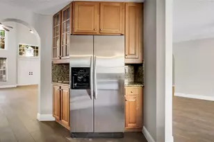 414 SW 205th Ave, Pembroke Pines, FL 33029 - Photo 17