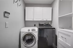 414 SW 205th Ave, Pembroke Pines, FL 33029 - Photo 25