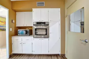 3233 NE 34th St, Fort Lauderdale, FL 33308 - Photo 15