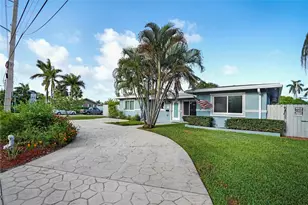 954 NE 26th Ave, Pompano Beach, FL 33062 - Photo 5