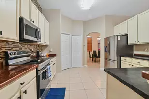 602 SW McCall Rd, Port Saint Lucie, FL 34953 - Photo 9