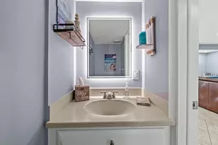 2201 N Surf Rd, Hollywood, FL 33019 - Photo 51