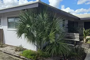 541 NE 45th St, Boca Raton, FL 33431 - Photo 3