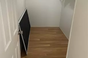 2321 SW 85th Ave, Davie, FL 33324 - Photo 9