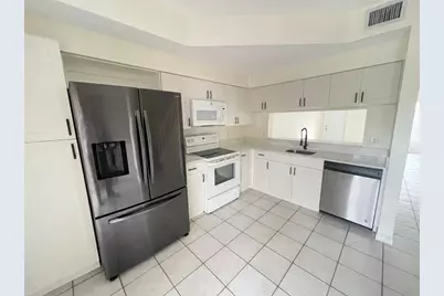 9844 NW 56th Place, Coral Springs, FL 33076 - Photo 3