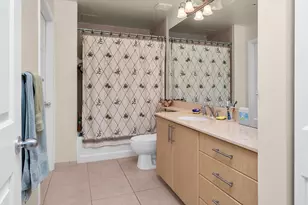 2401 NE 65th St, Fort Lauderdale, FL 33308 - Photo 13