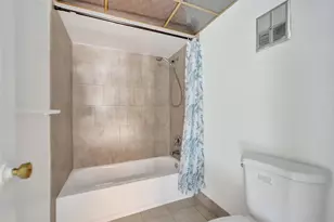 750 E Coco Plum Cir, Plantation, FL 33324 - Photo 17
