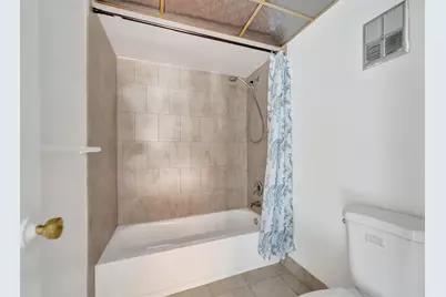 750 E Coco Plum Circle #2, Plantation, FL 33324 - Photo 17