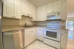 101 Gardens Dr, Pompano Beach, FL 33069 - Photo 7