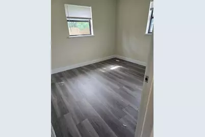 1700 NW 15th Terrace, Fort Lauderdale, FL 33311 - Photo 5