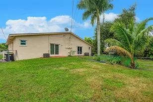 4065 SW 51st St, Davie, FL 33314 - Photo 61