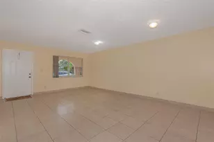 4065 SW 51st St, Davie, FL 33314 - Photo 9