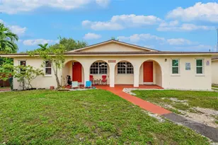 4065 SW 51st St, Davie, FL 33314 - Photo 5