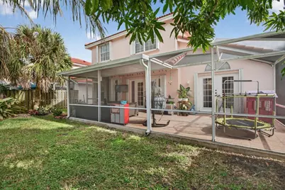 3071 NW 71st Avenue, Margate, FL 33063 - Photo 9