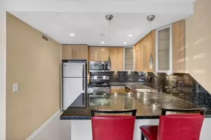 2900 NE 30th St, Fort Lauderdale, FL 33306 - Photo 11