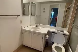 3001 W Rolling Hills Cir, Davie, FL 33328 - Photo 7