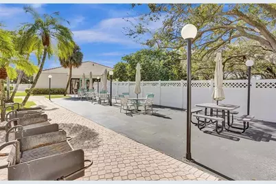 3001 W Rolling Hills Circle #608, Davie, FL 33328 - Photo 31
