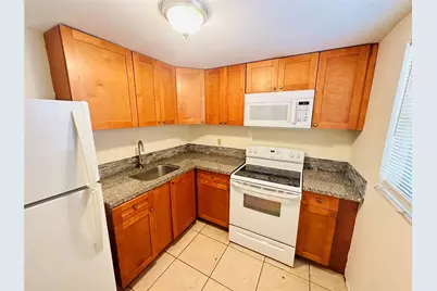 15600 NW 7th Avenue #512, Miami, FL 33169 - Photo 1