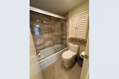 111 Briny Avenue #26-11, Pompano Beach, FL 33062 - Photo 17