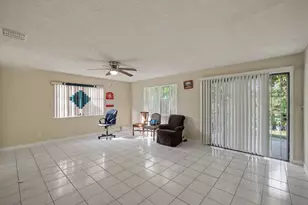 5043 Marcia Pl, West Palm Beach, FL 33407 - Photo 7