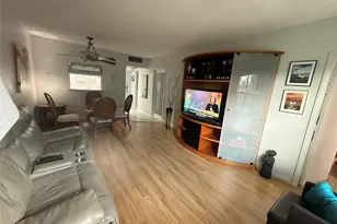 3431 NW 50th Ave, Lauderdale Lakes, FL 33319 - Photo 11