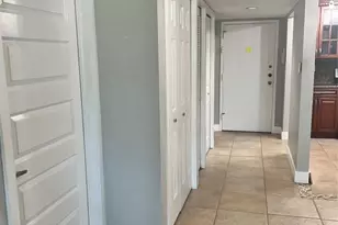 120 Lakeview Dr, Weston, FL 33326 - Photo 11