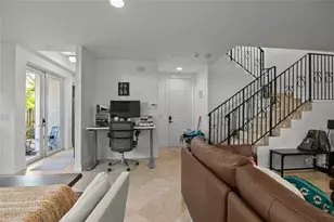 732 NE 15th Ave, Fort Lauderdale, FL 33304 - Photo 17