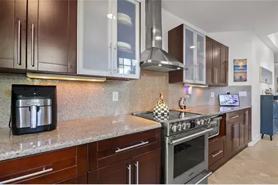 732 NE 15th Avenue, Fort Lauderdale, FL 33304 - Photo 9