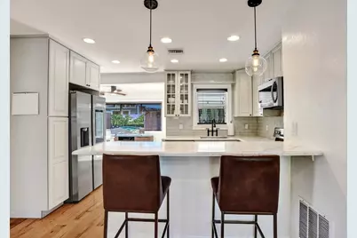 4750 NE 8 Terrace, Fort Lauderdale, FL 33334 - Photo 9