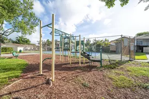 2259 Nova Village Dr, Davie, FL 33317 - Photo 29