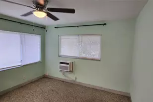 35 NE 20th Ave, Pompano Beach, FL 33060 - Photo 7