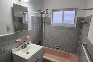 35 NE 20th Ave, Pompano Beach, FL 33060 - Photo 11