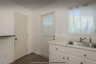 1017 NE 14th Ave, Fort Lauderdale, FL 33304 - Photo 27