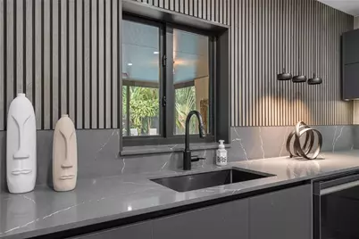 425 NE 25th Street, Fort Lauderdale, FL 33305 - Photo 29