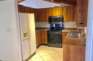 414 NW 47th Terrace, Deerfield Beach, FL 33442 - Photo 5