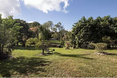 13602 SW 24th Street, Davie, FL 33325 - Photo 5