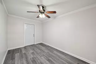 5618 Cinnamon Dr, West Palm Beach, FL 33415 - Photo 7