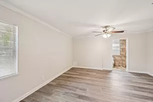 5618 Cinnamon Dr, West Palm Beach, FL 33415 - Photo 9