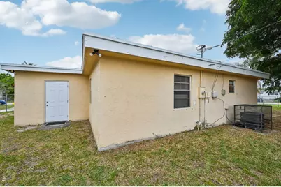 5618 Cinnamon Drive, West Palm Beach, FL 33415 - Photo 23