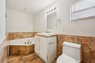 5618 Cinnamon Dr, West Palm Beach, FL 33415 - Photo 13