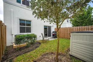 11881 NW 46th St, Coral Springs, FL 33076 - Photo 33