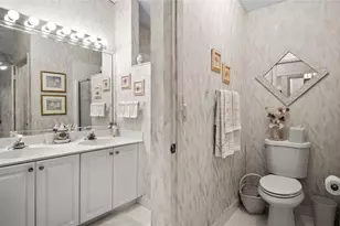 11431 Lakeview Dr, Coral Springs, FL 33071 - Photo 17