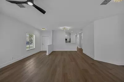 4243 SW 10th Court, Deerfield Beach, FL 33442 - Photo 5