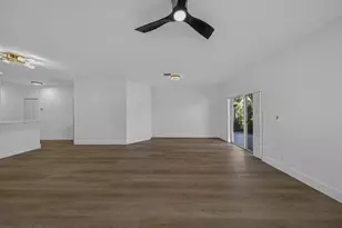 4243 SW 10th Ct, Deerfield Beach, FL 33442 - Photo 11