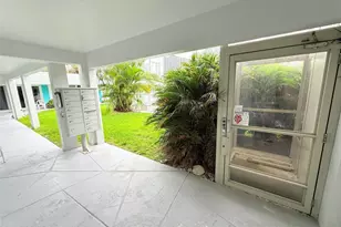 3223 NE 12th St, Pompano Beach, FL 33062 - Photo 27