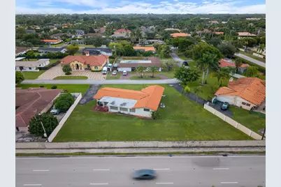 8230 SW 87th Terrace, Miami, FL 33143 - Photo 3