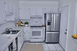 1351 NE 191st St, Miami, FL 33179 - Photo 3